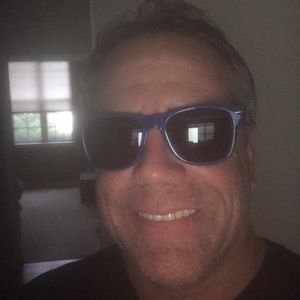 Meet your Posher, Jeff